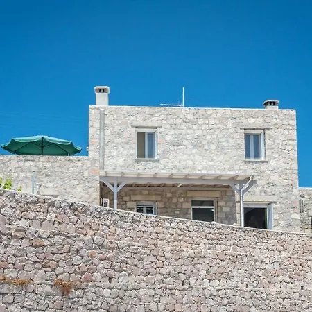Prázdninový dům Stone House Yiota
