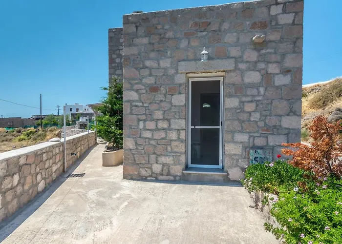 بيت للعطل Stone House Yiota Plaka (Milos)