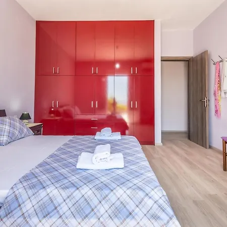 Stone House Yiota Vakantiehuis *