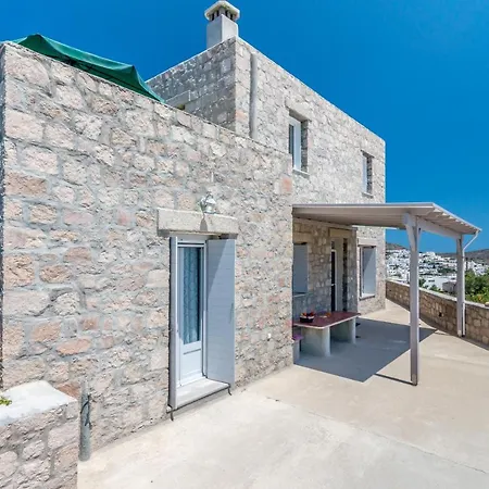 Stone House Yiota Hébergement de vacances Plaka (Milos)
